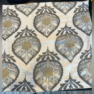 Pottery Barn Pillow Cover